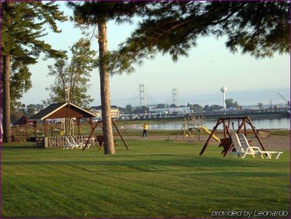 Waterfront Inn Mackinaw City Kemudahan gambar