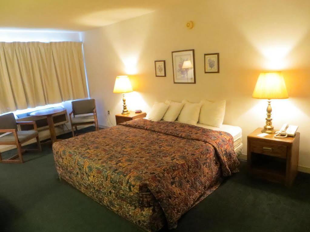 Waterfront Inn Mackinaw City Luaran gambar