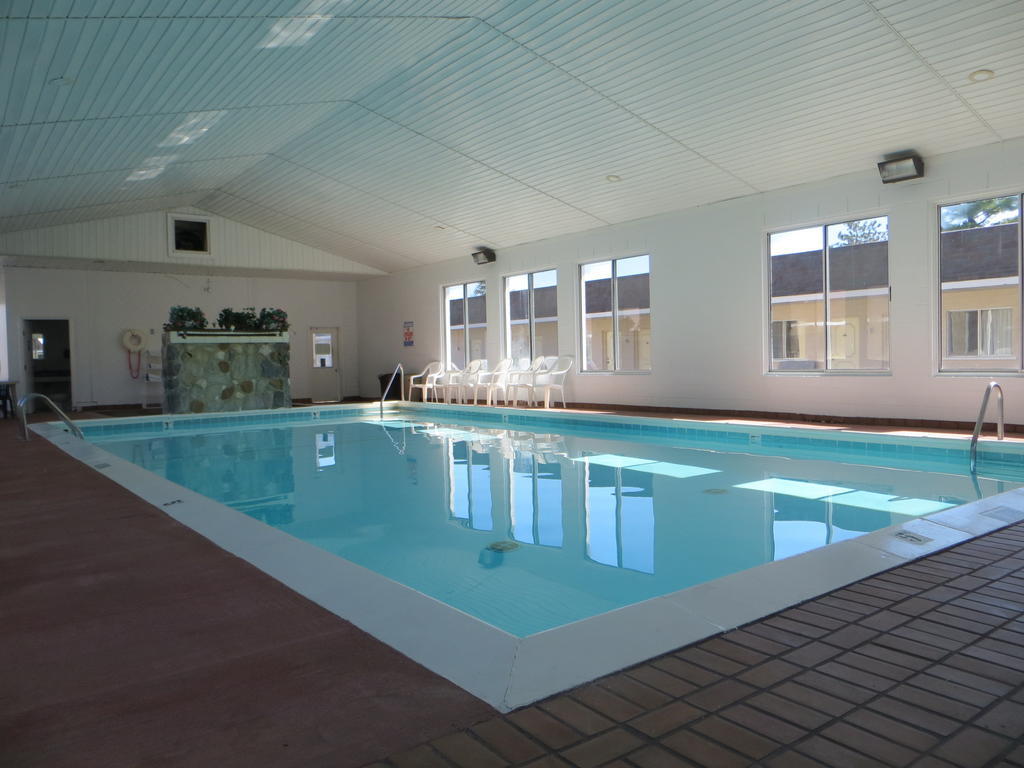 Waterfront Inn Mackinaw City Luaran gambar